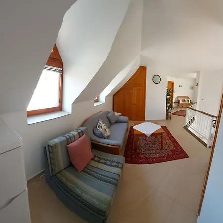 בית הארחה Emil Porta 3*