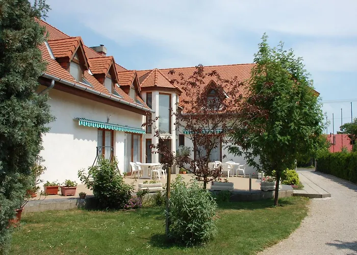 בית הארחה Emil Porta