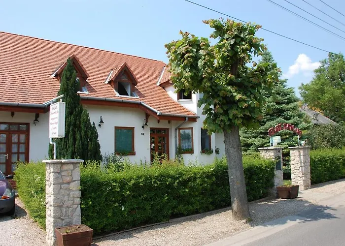 בית הארחה Emil Porta Balatongyörök